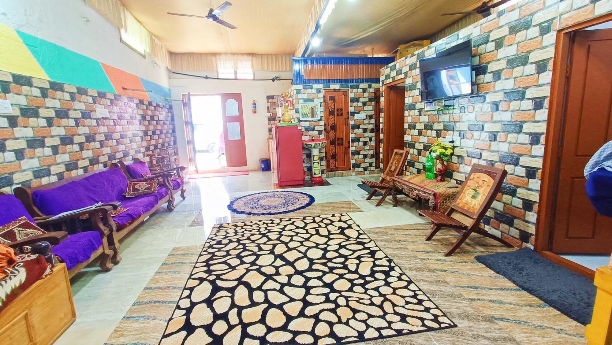 Sahara Family Homestay マイソール エクステリア 写真