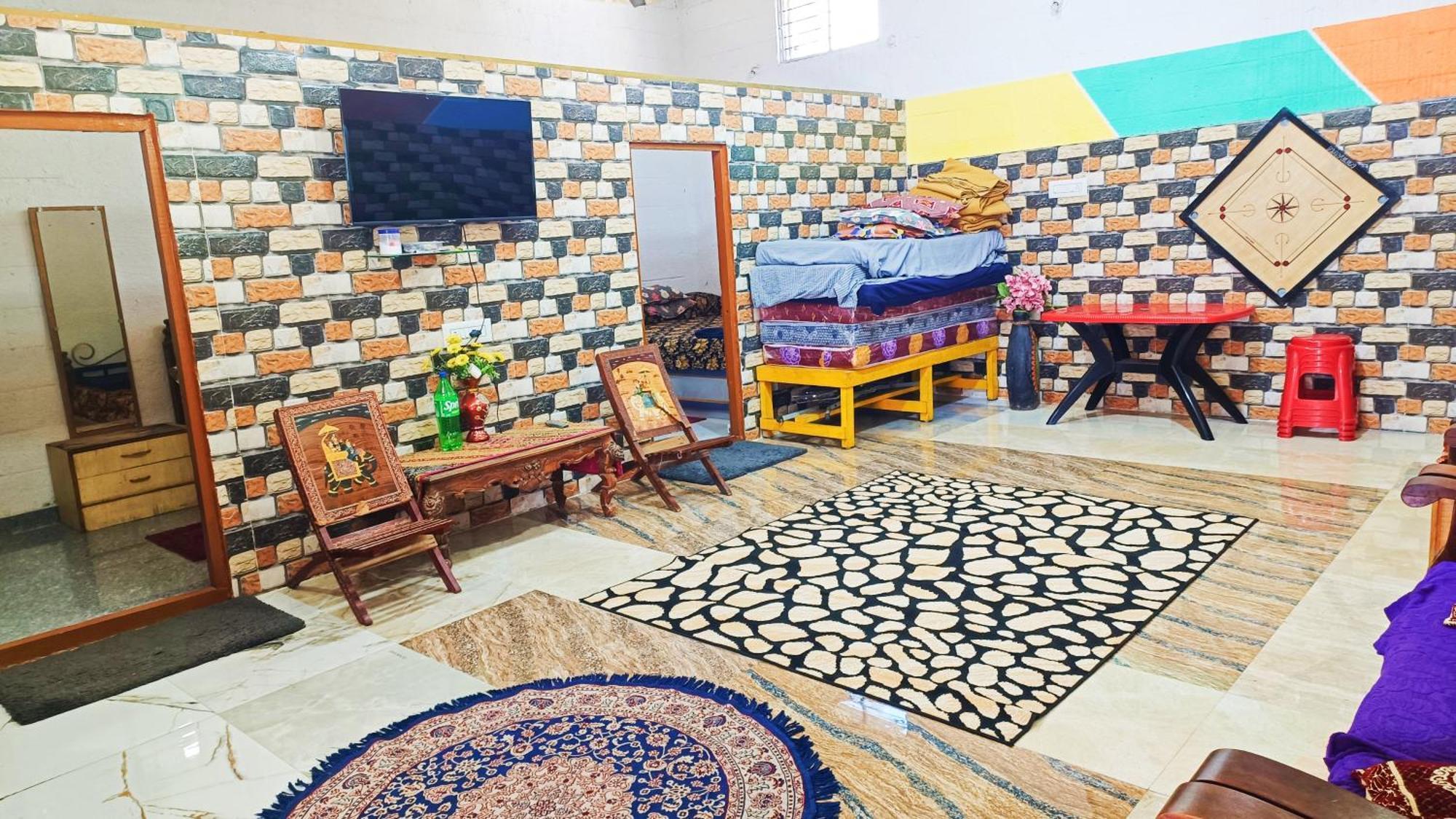 Sahara Family Homestay マイソール エクステリア 写真