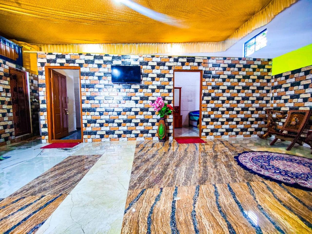 Sahara Family Homestay マイソール エクステリア 写真